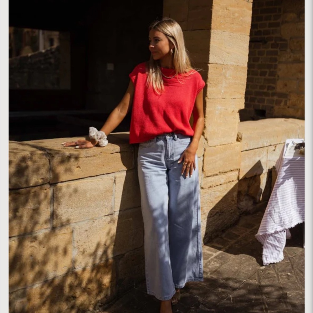 NWT Red Sweater Top - Picture 3 of 4